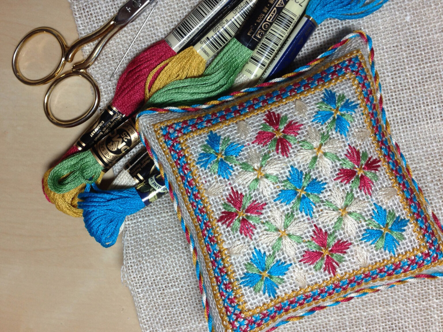 How To Make A Pin Cushion Sew Homegrown