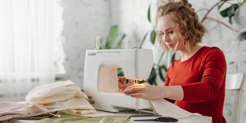 Best Sewing Machine for Quilting and Embroidery